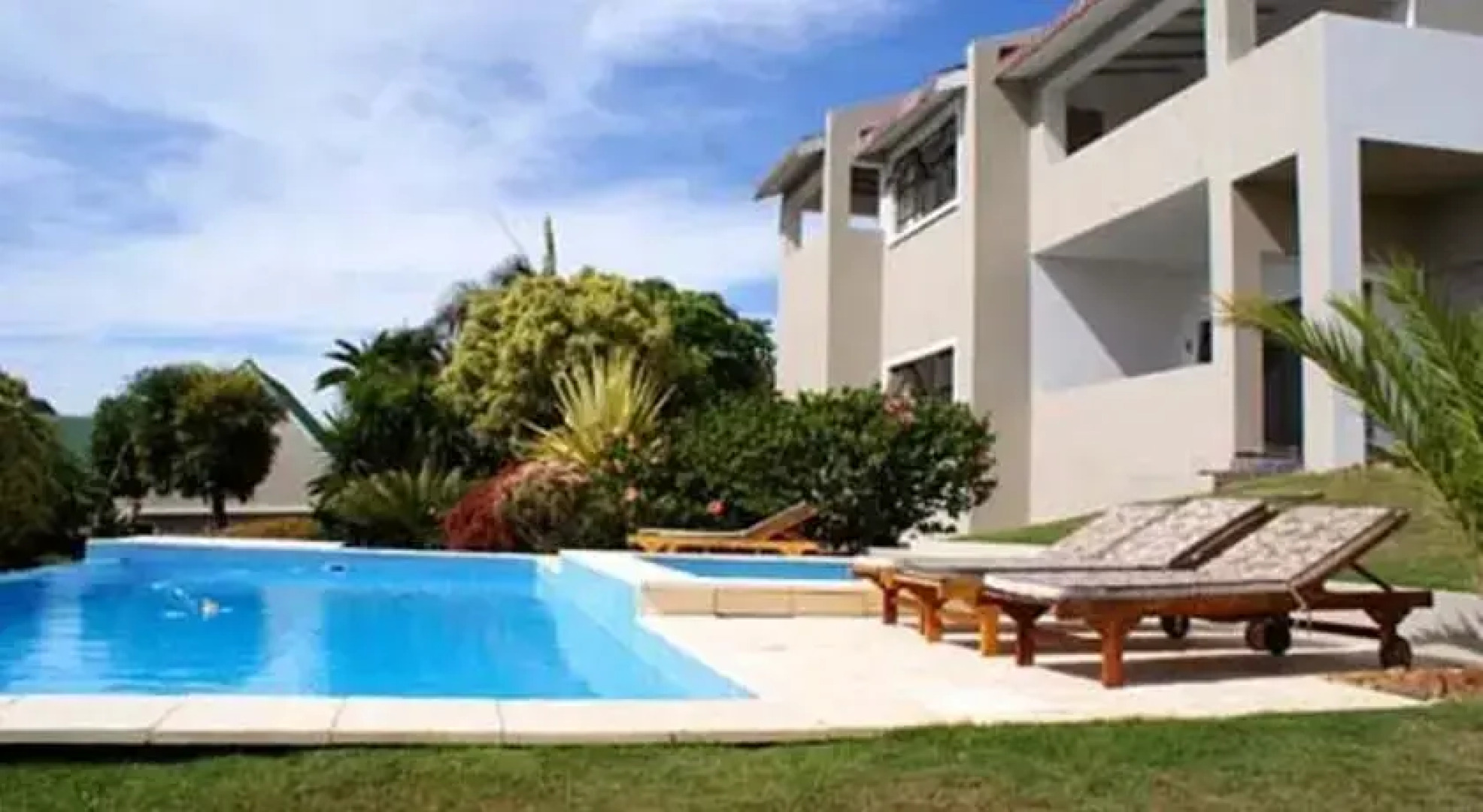 The Ocean Bay Luxury Guesthouse