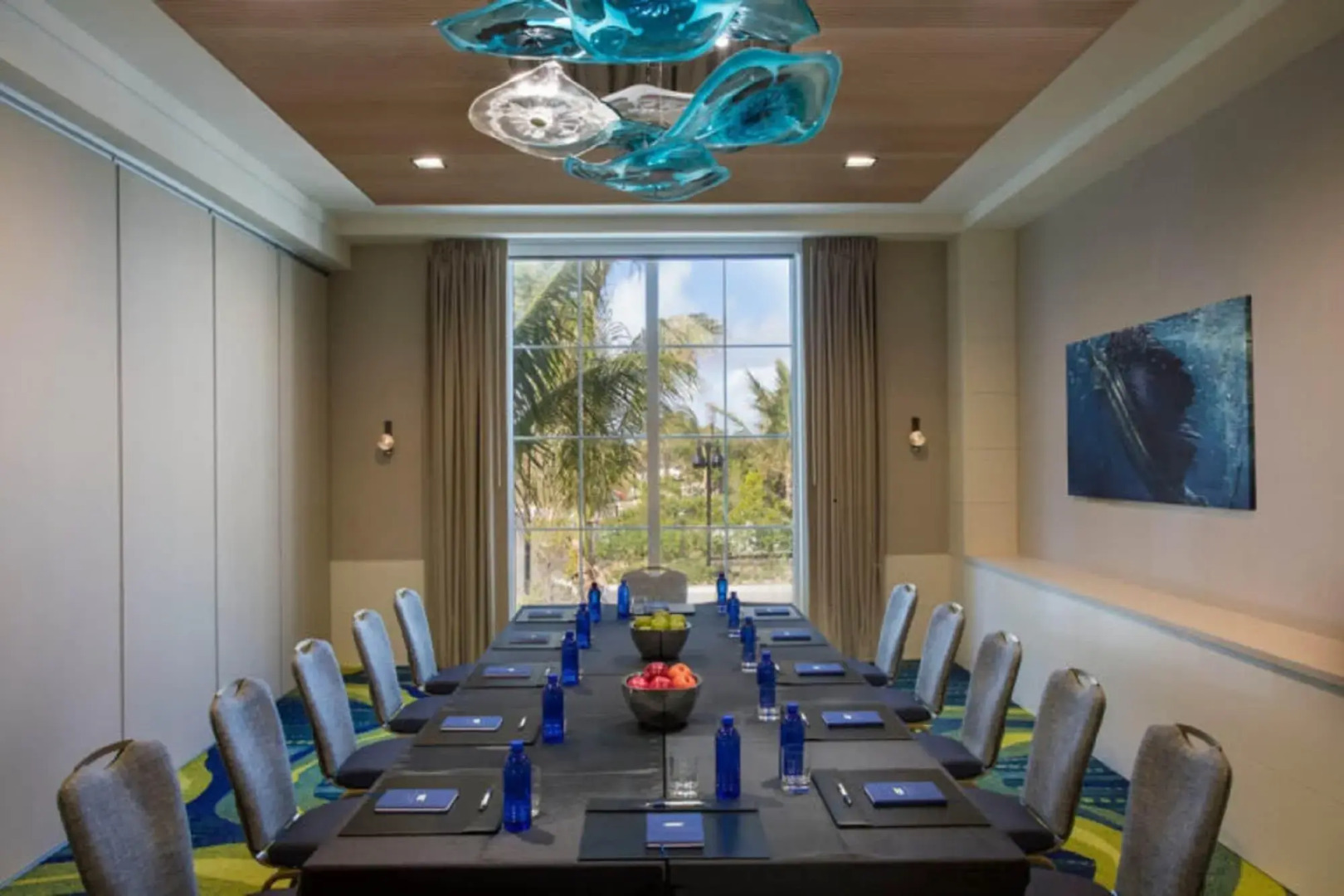 Hutchinson Shores Resort & Spa