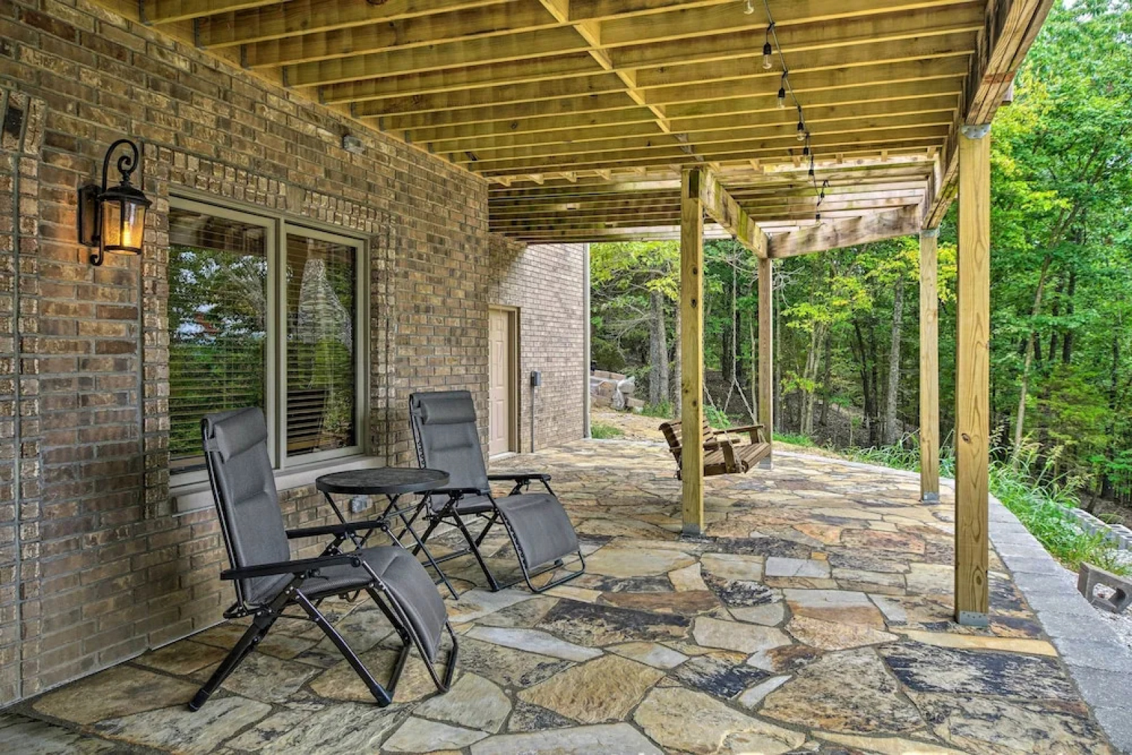 Beaver Lake Retreat w/ Lake Access & Fire Pit!