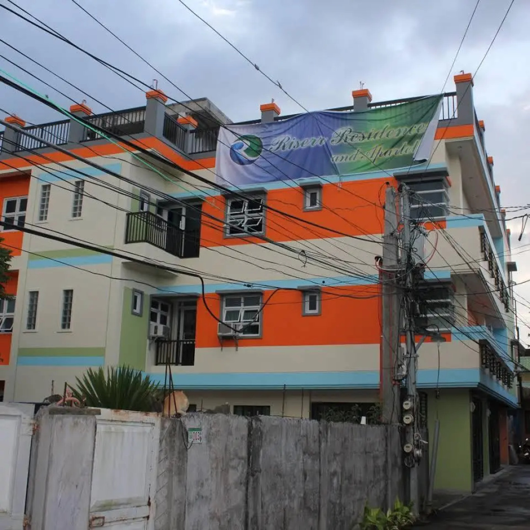 Riserr Residences