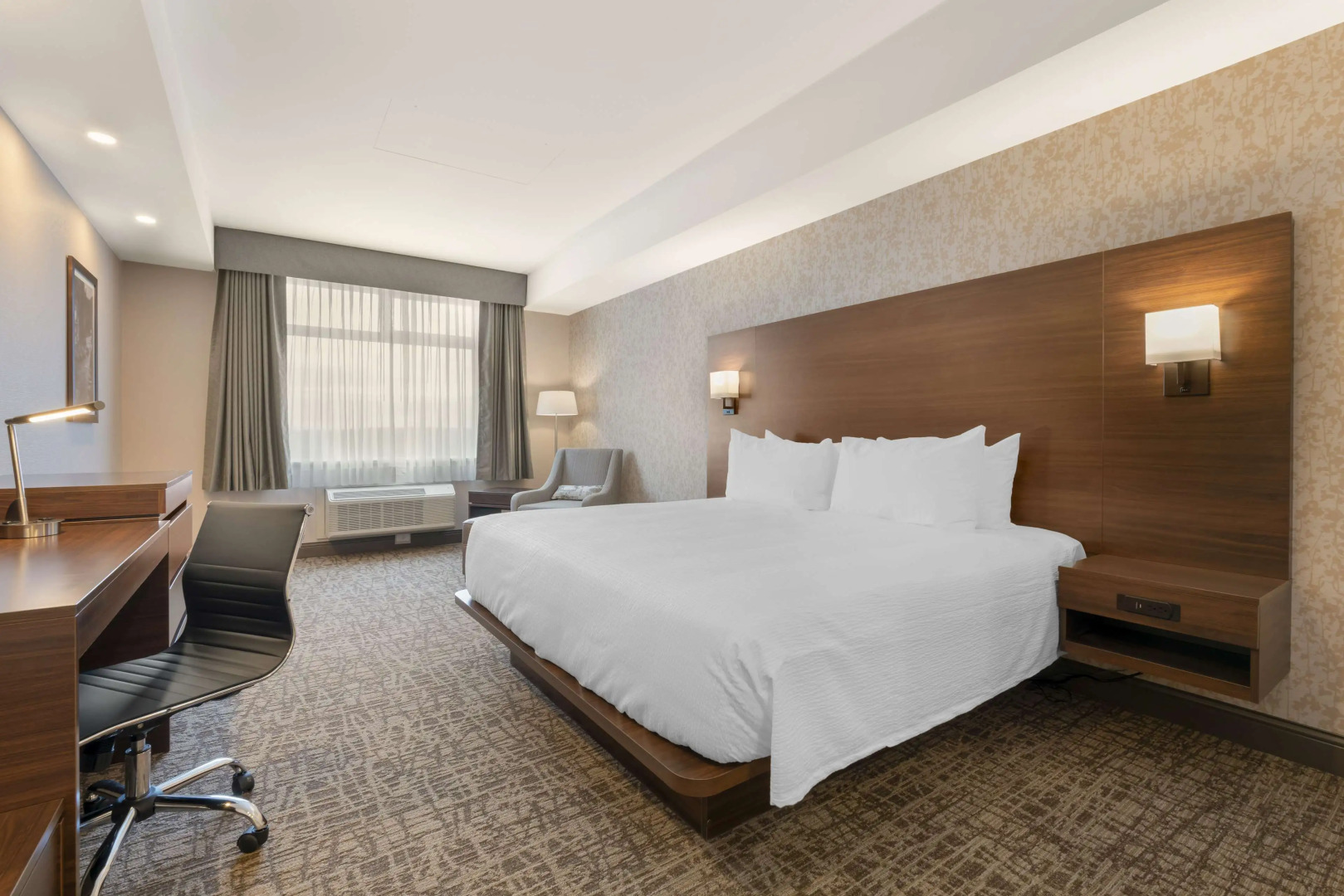 Best Western Plus Mission City Lodge