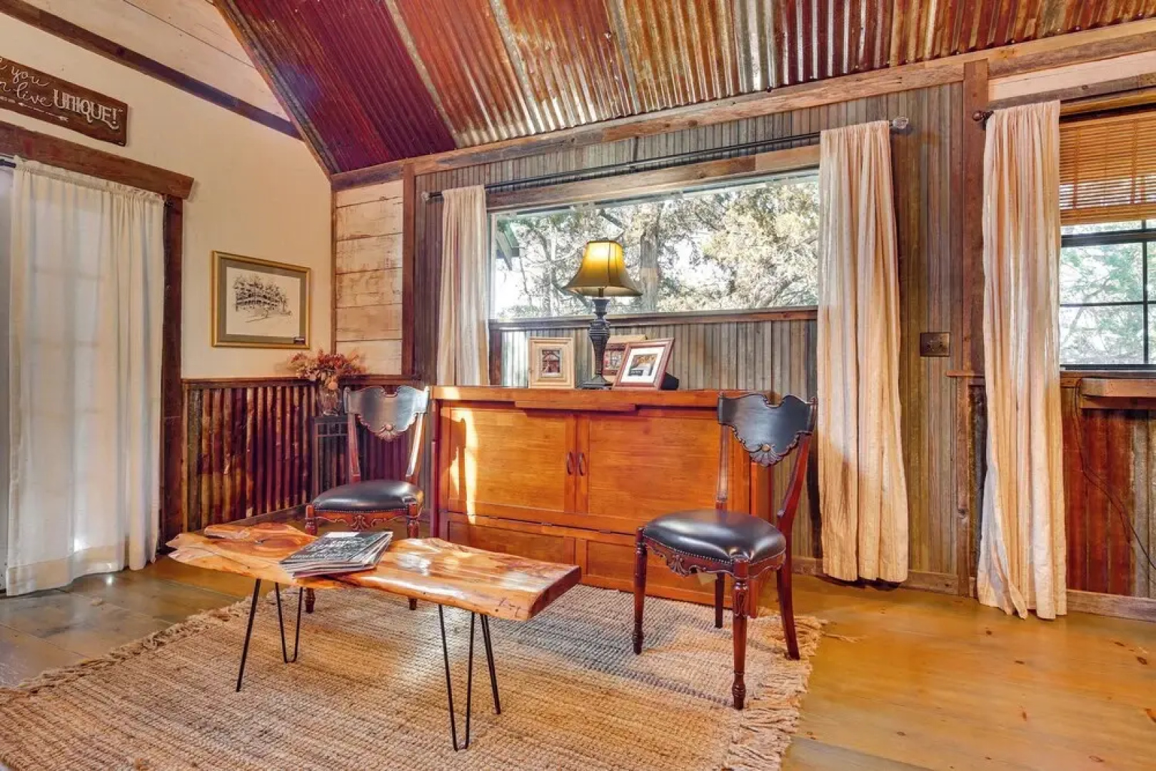 Pet-friendly Wimberley Cabin w/ Fire Pit & Hot Tub