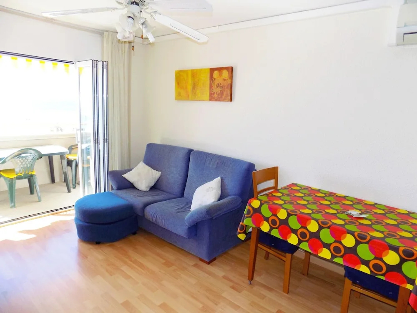 Apartsalou Horisonte La Pineda