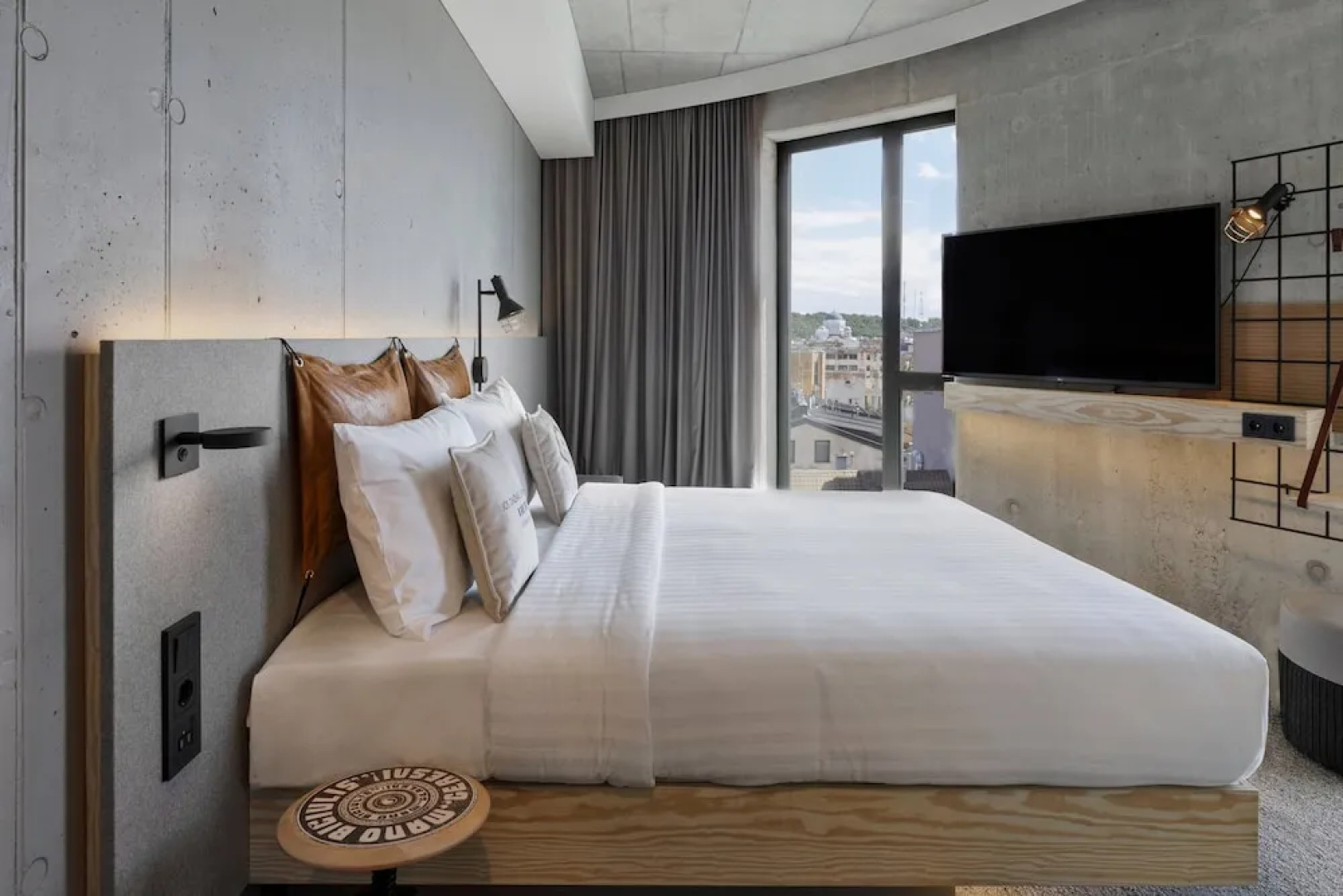 Отель Moxy Kaunas