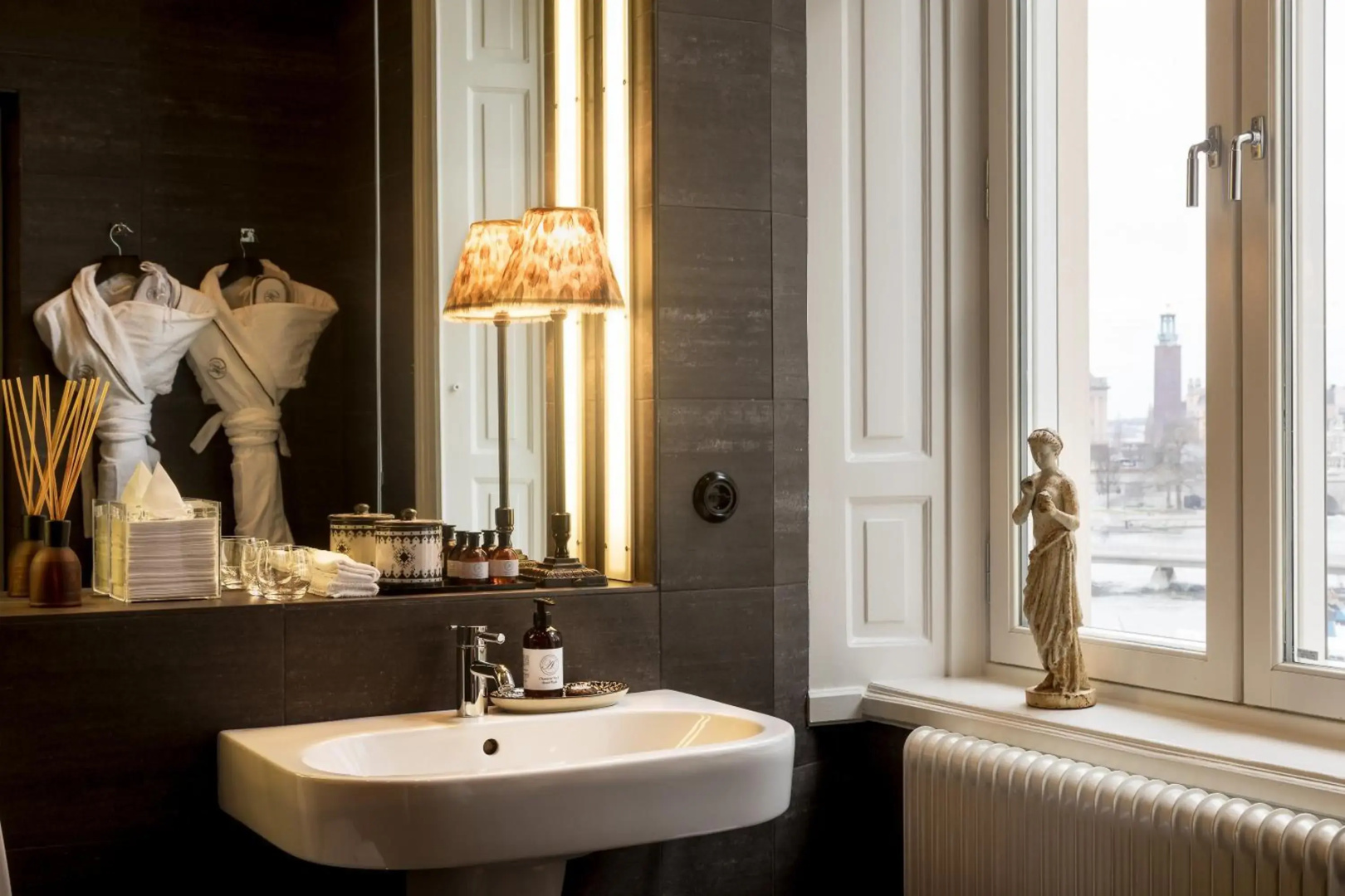 Lydmar Hotel