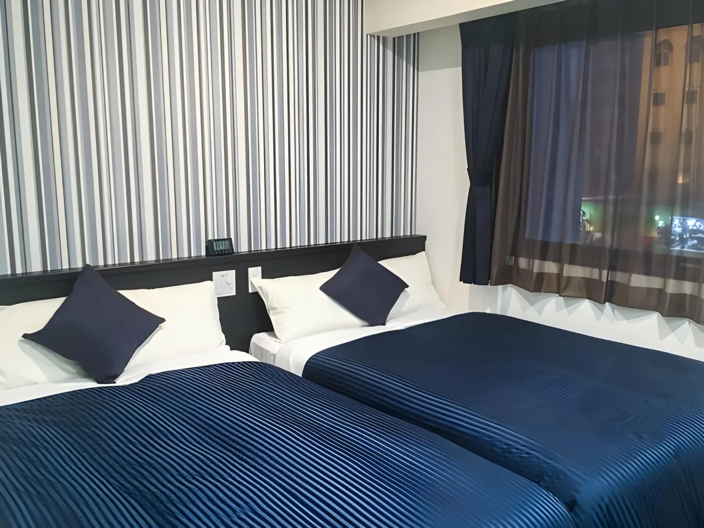 HOTEL LiVEMAX Yokkaichi-Ekimae