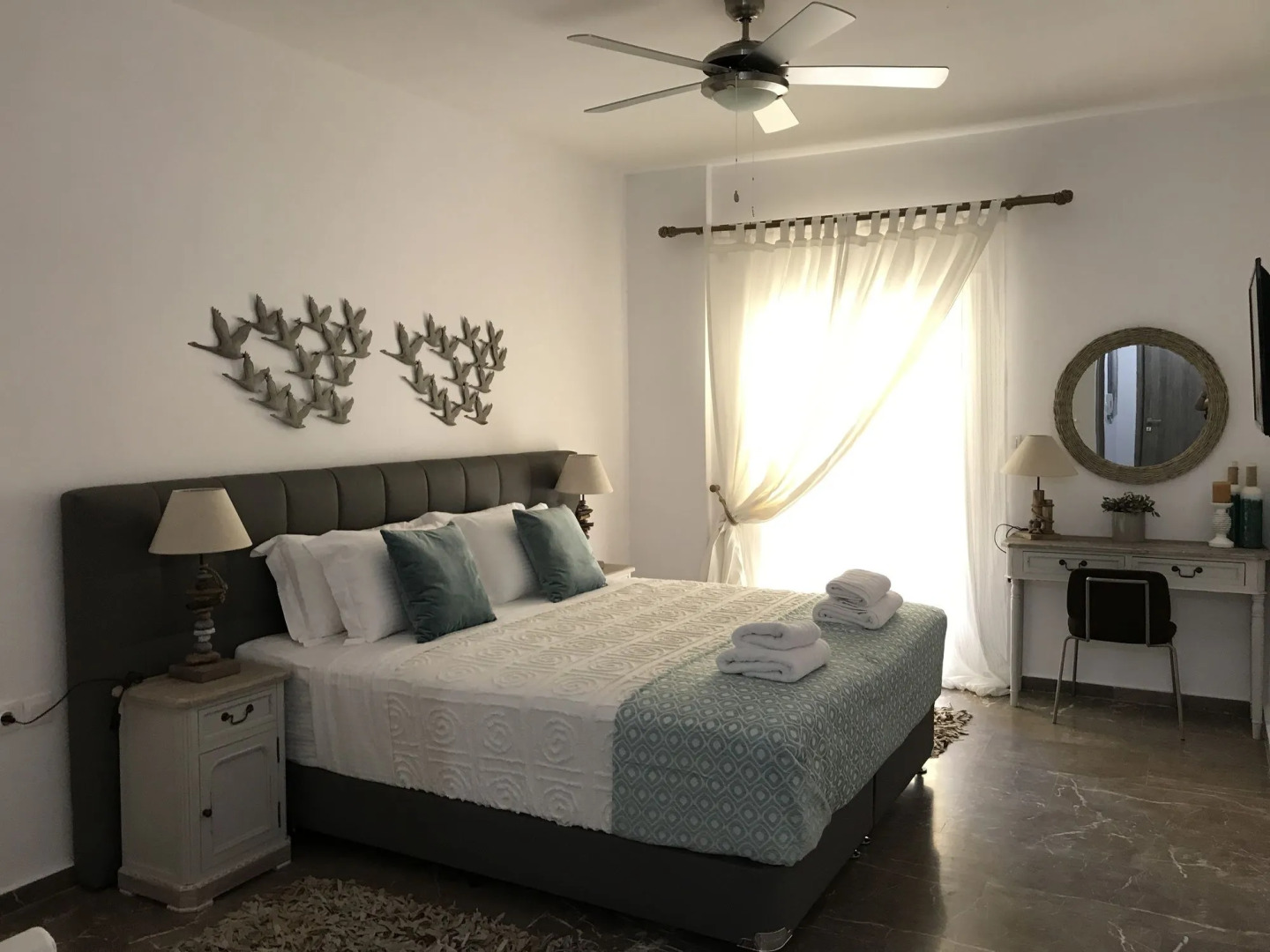 Aloe Luxury Apartments & Suites