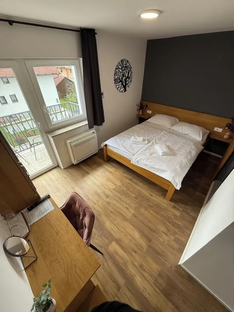 PJagodic Hotel Cerklje