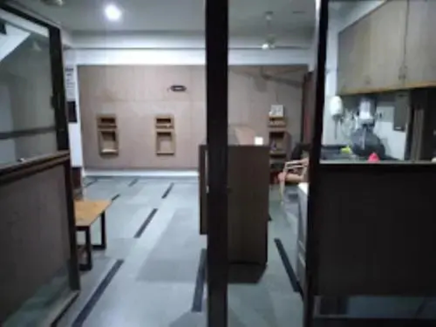 Hotel Devarshi Maheshwar