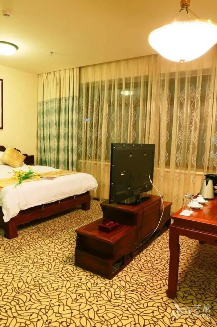 Qingdao Zhongyang Business Hotel