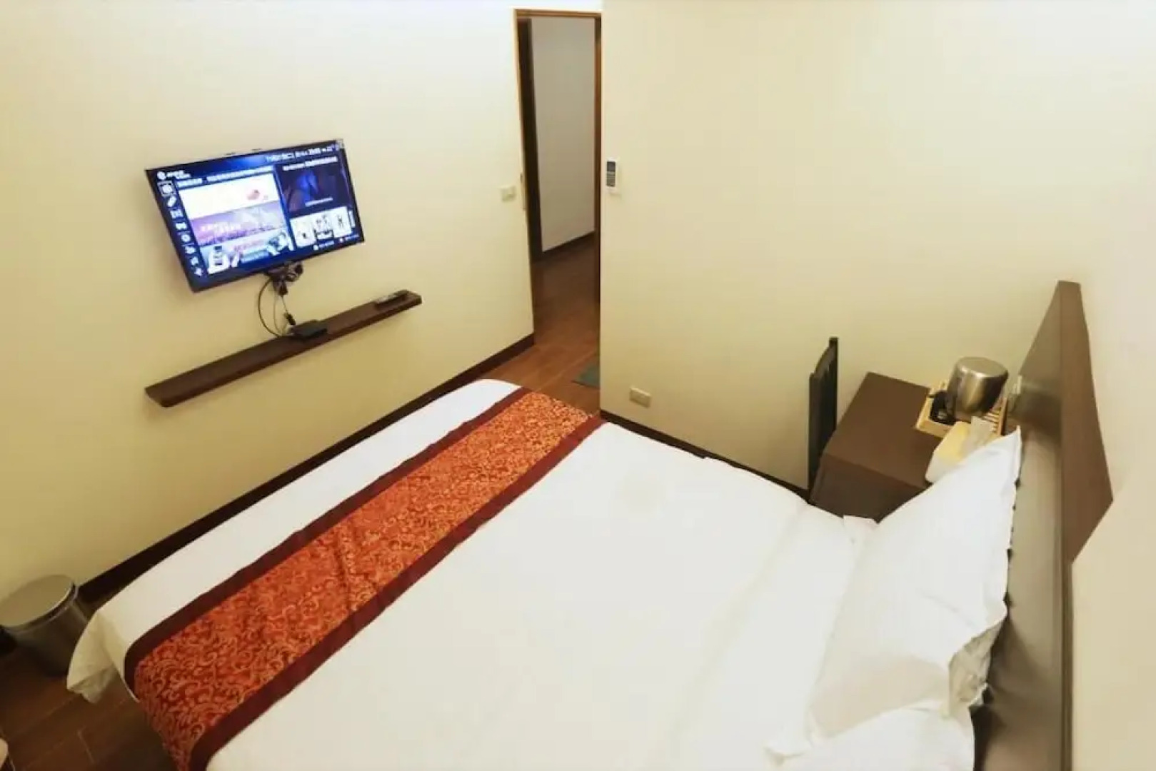 Flower Bed&Breakfast is now Ikegami