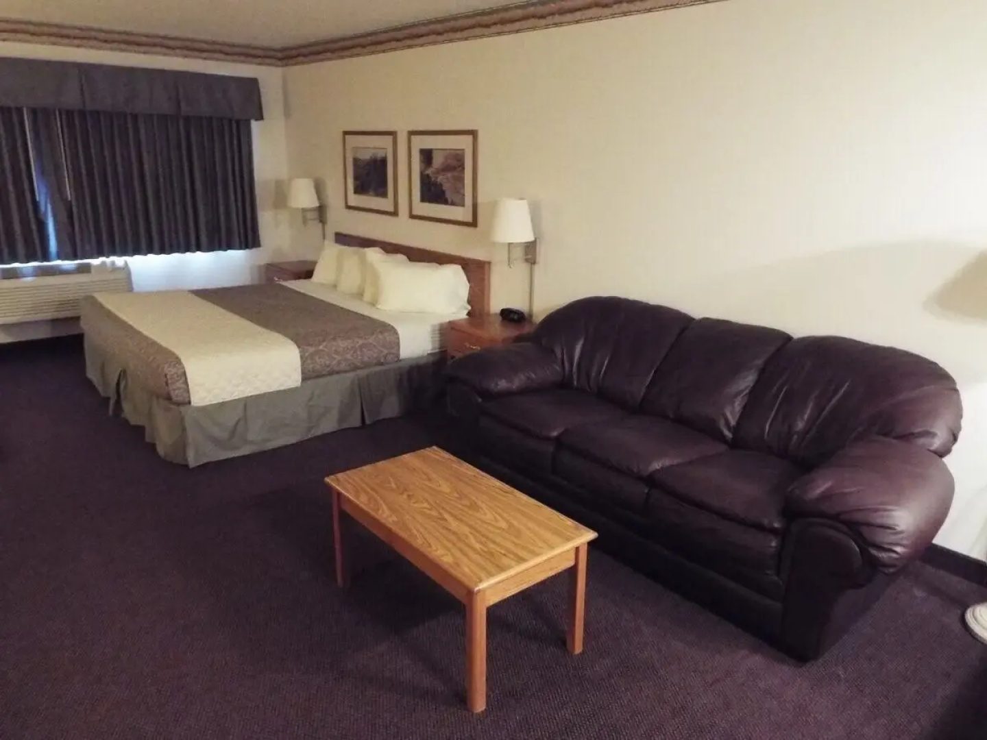 FairBridge Inn & Suites in Thorp, WI