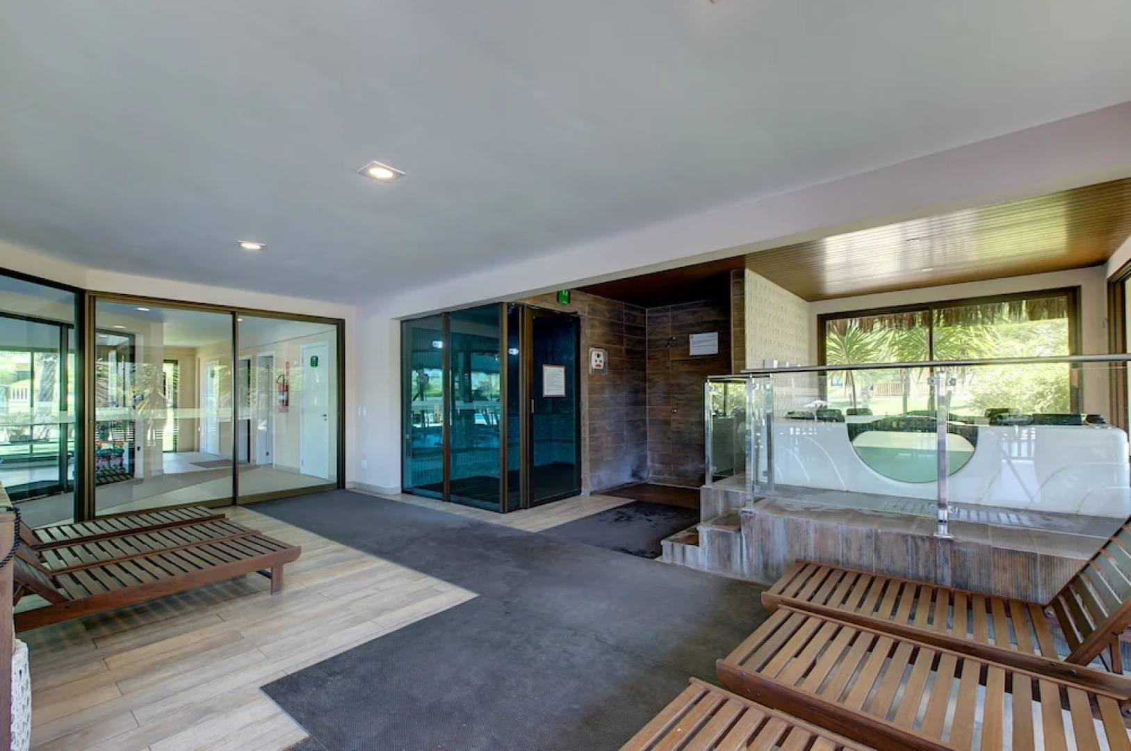 VG Sun Pé na Areia Luxuoso Térreo Gourmet 8 pessoas By DM Apartments