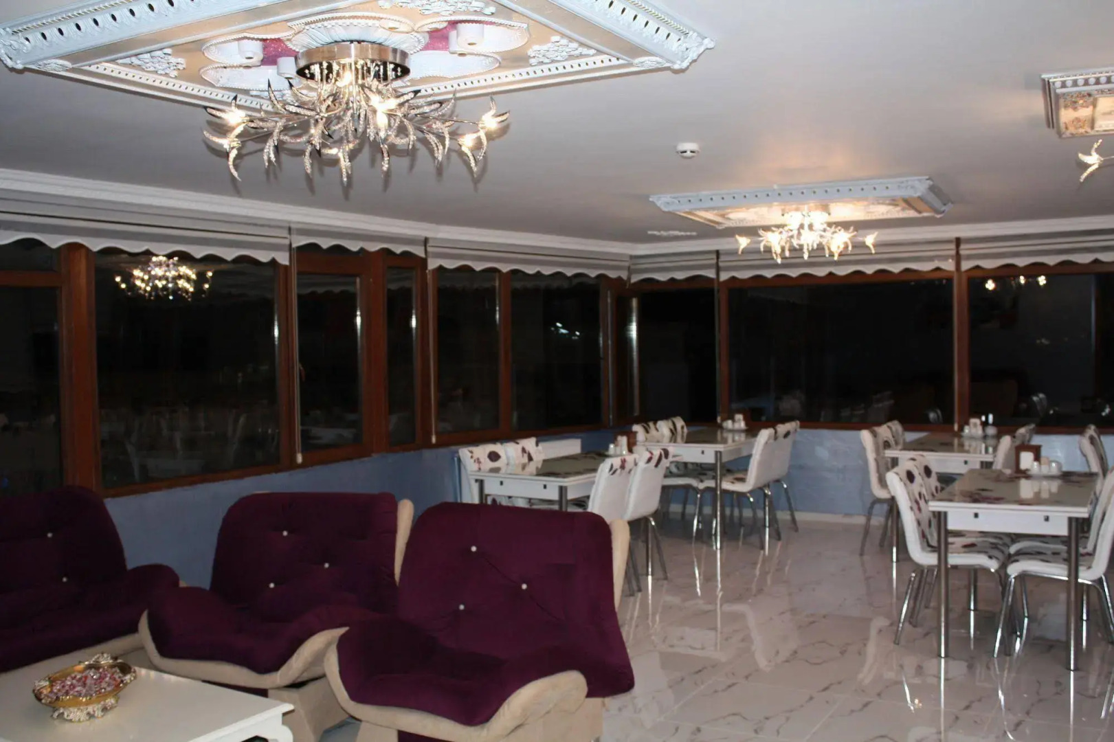 Naila Hotel