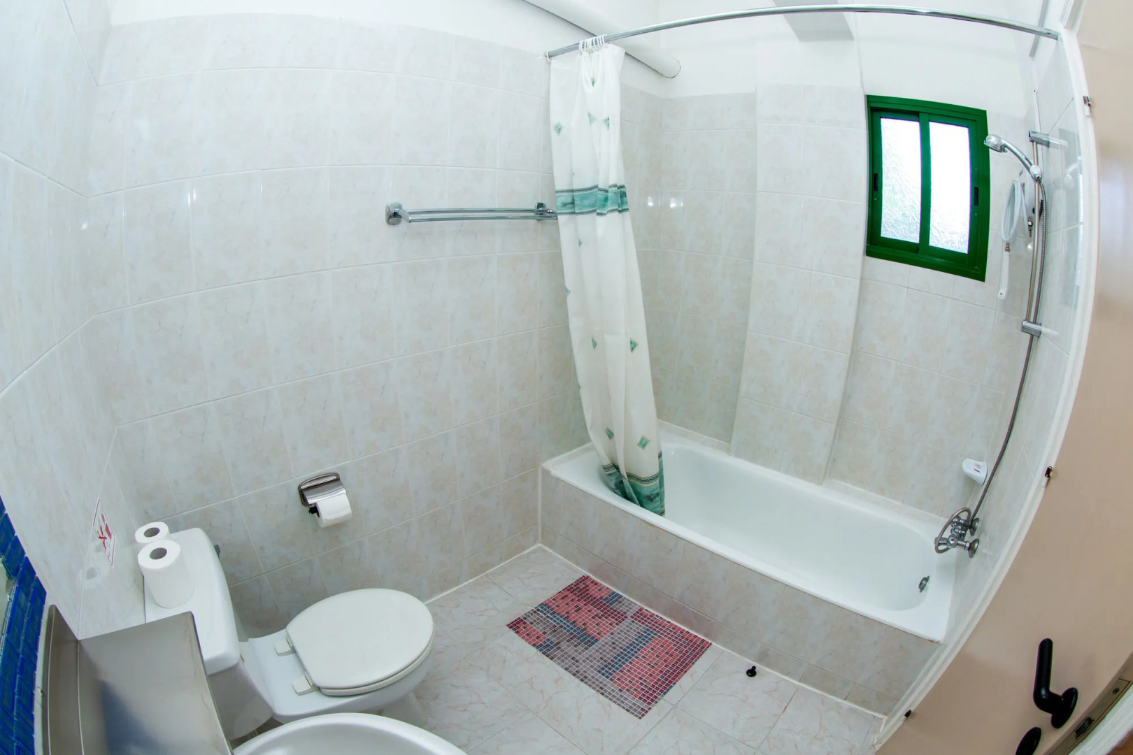 Fitos Inn Guest House