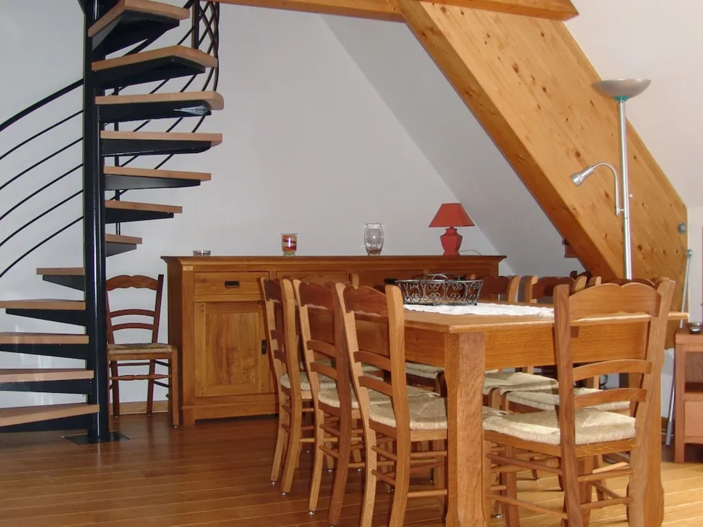 Unique Mansion in Macon With Garden