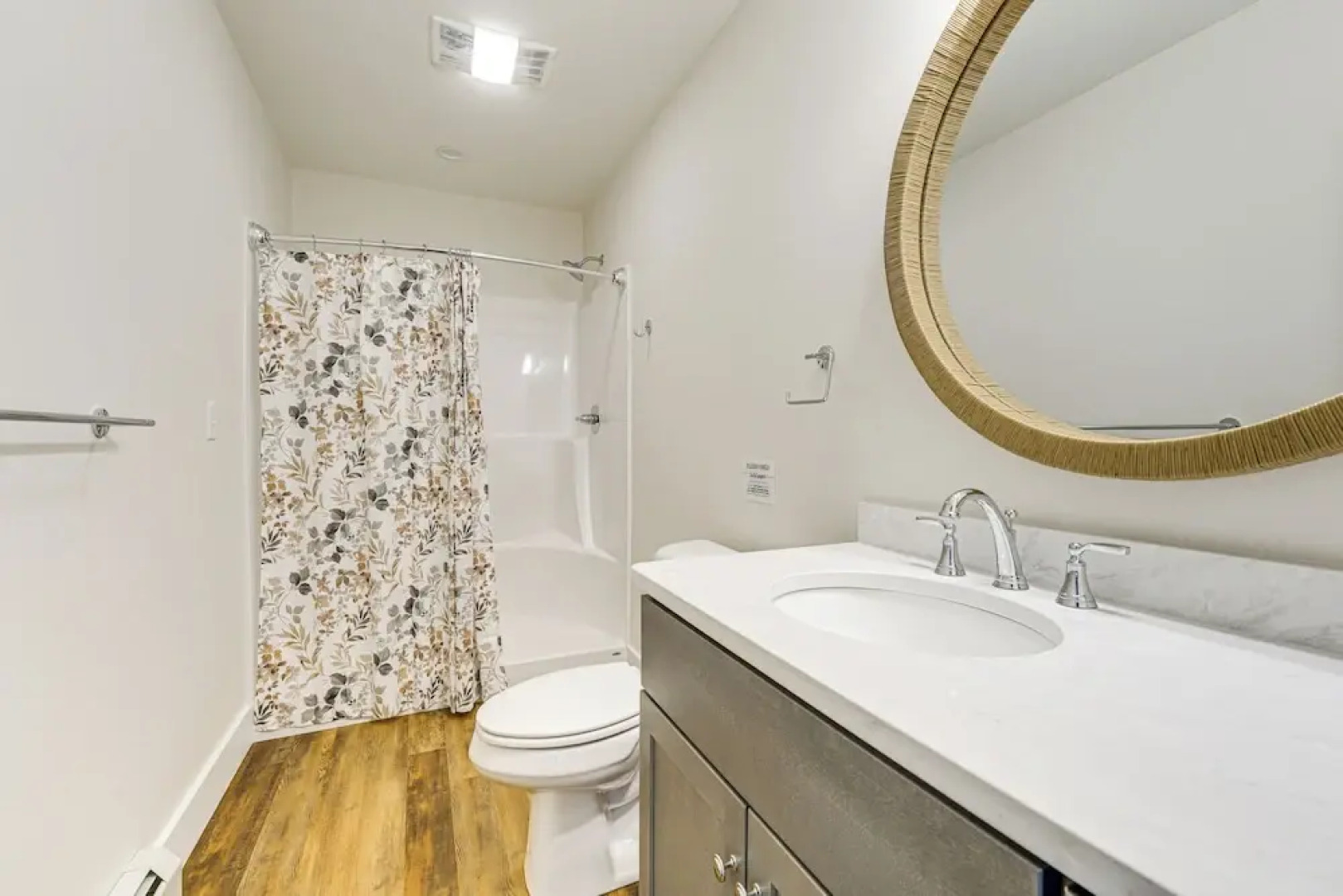 Walk to Sebago Town Beach: Luxe Townhome w/ Grill