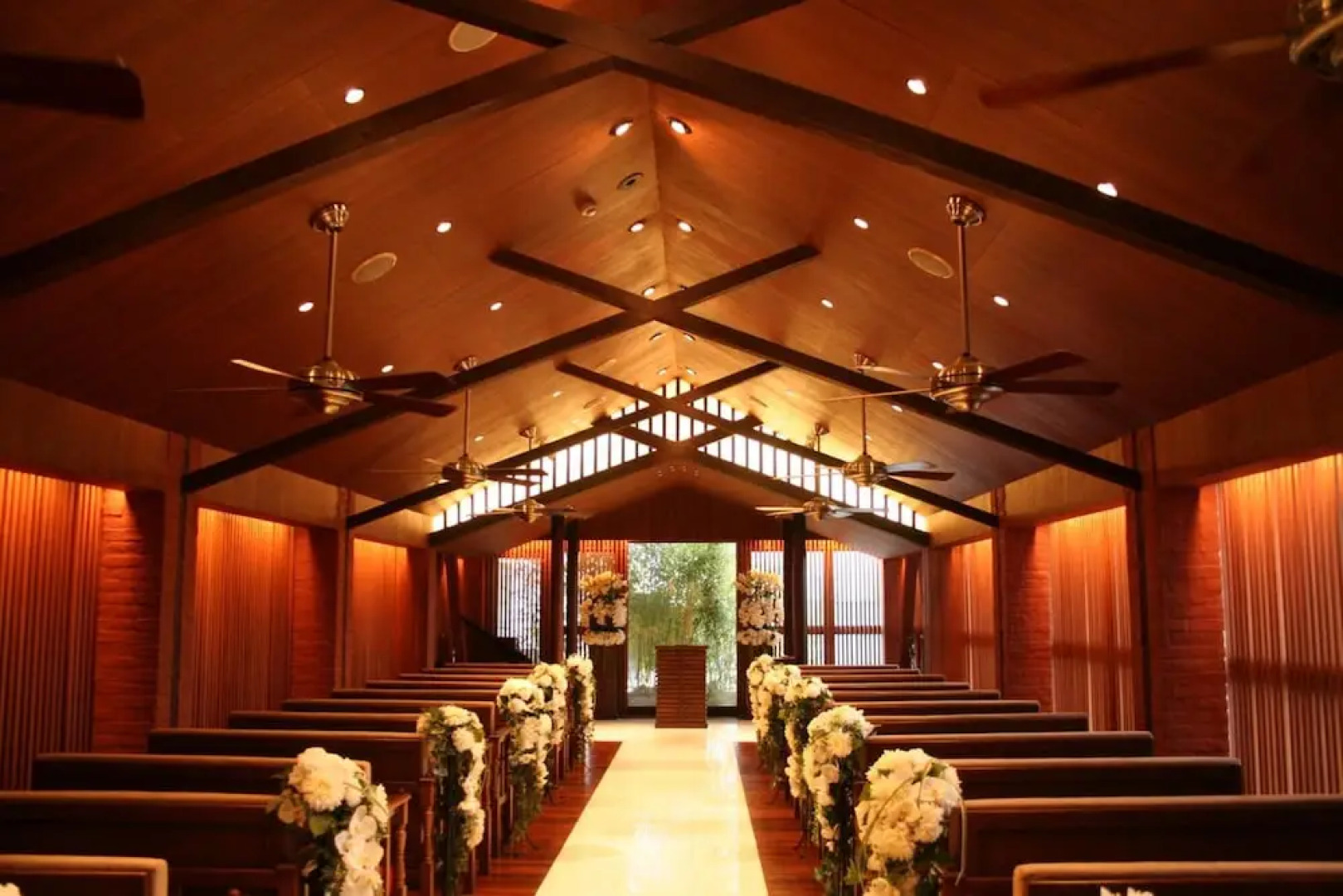 Urban Villa Konaya Hotel