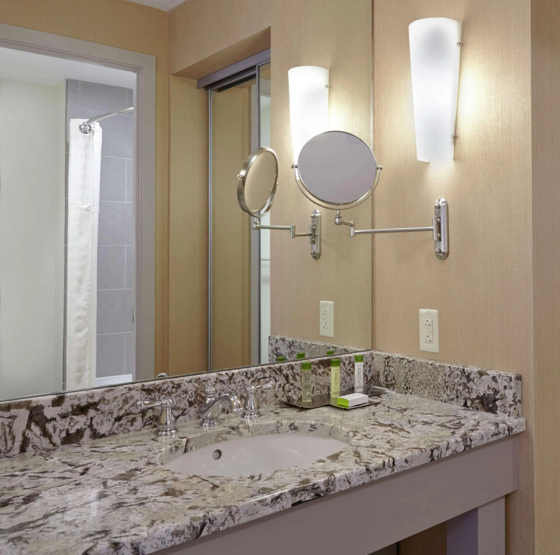 DoubleTree by Hilton Philadelphia Center City