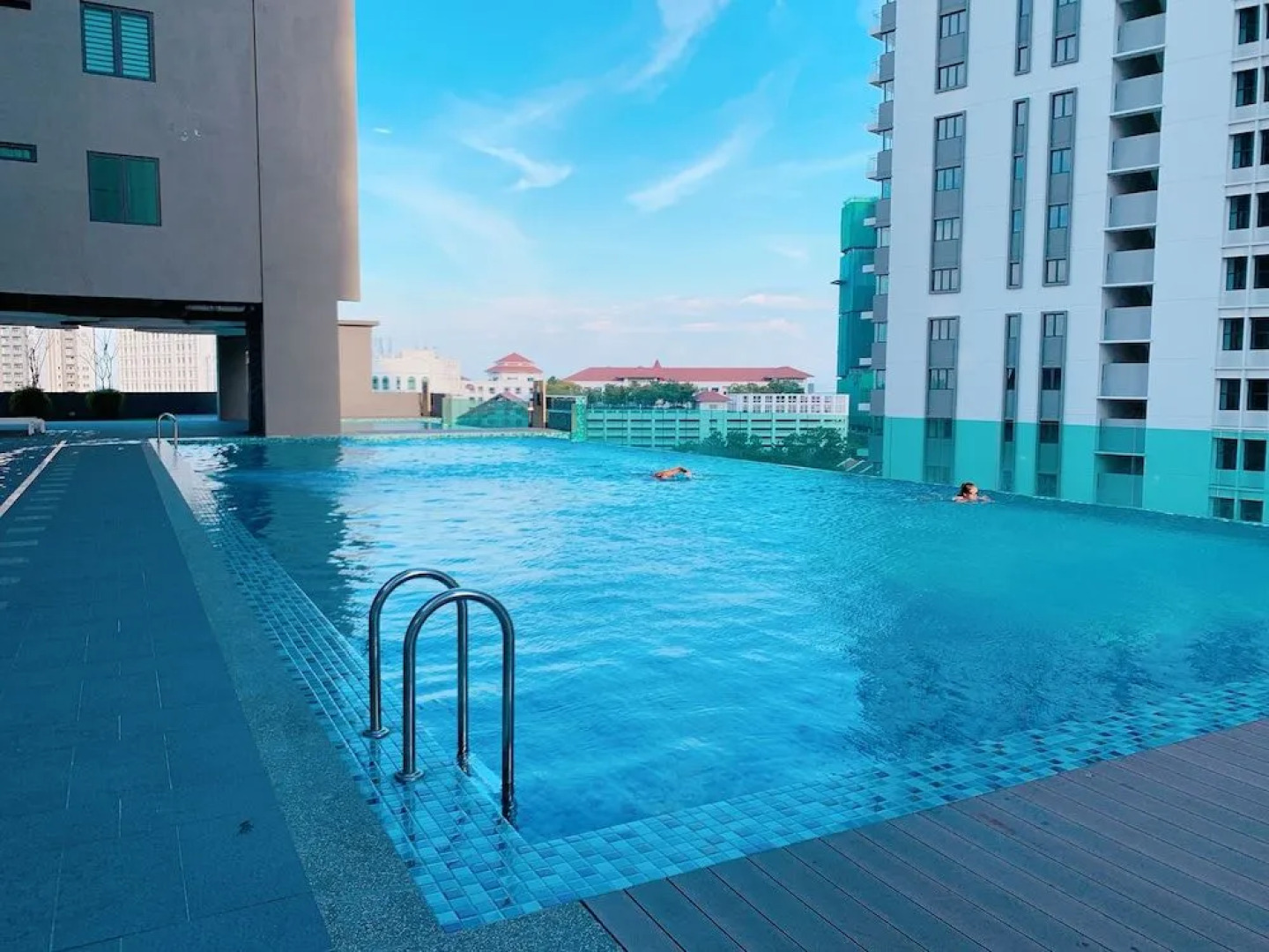 The Luxury Jazz Suites