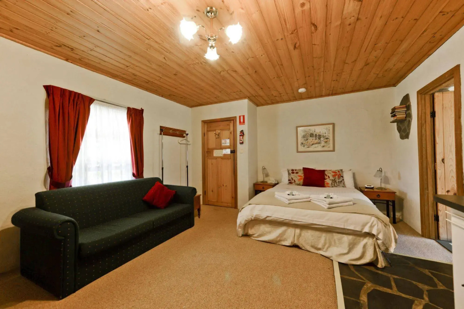 Reillys Wines Heritage Cottages