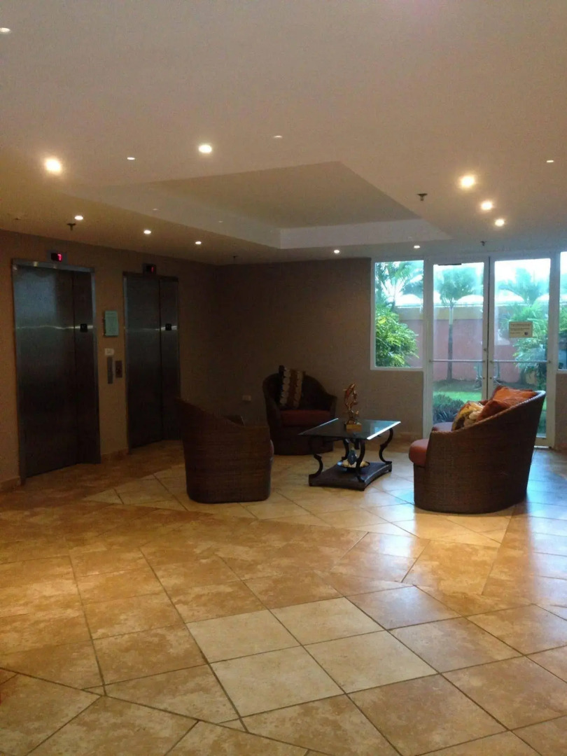 Dolphin Tower Apartment