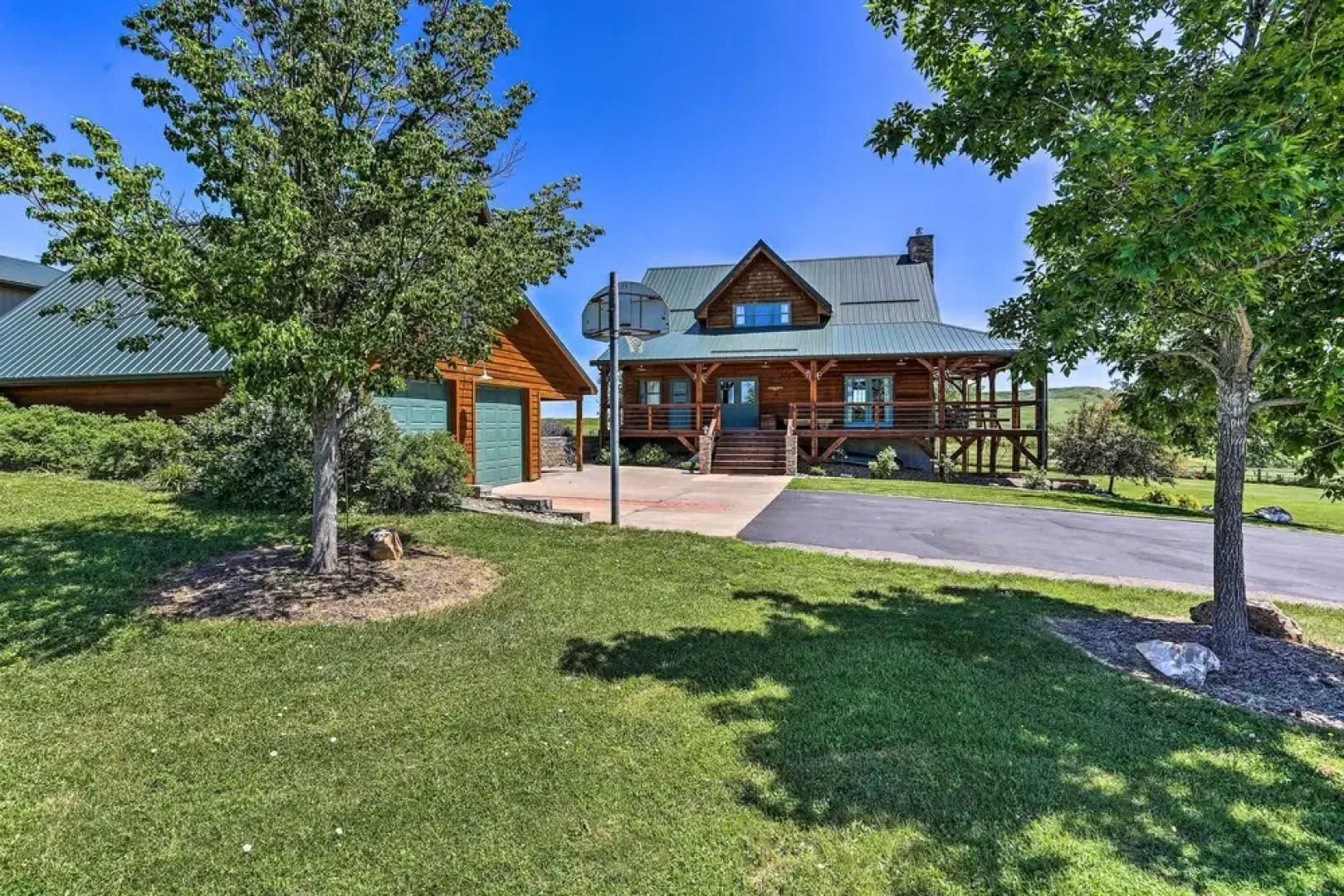 Spearfish Home on 40 Acres w/ Private Lake!