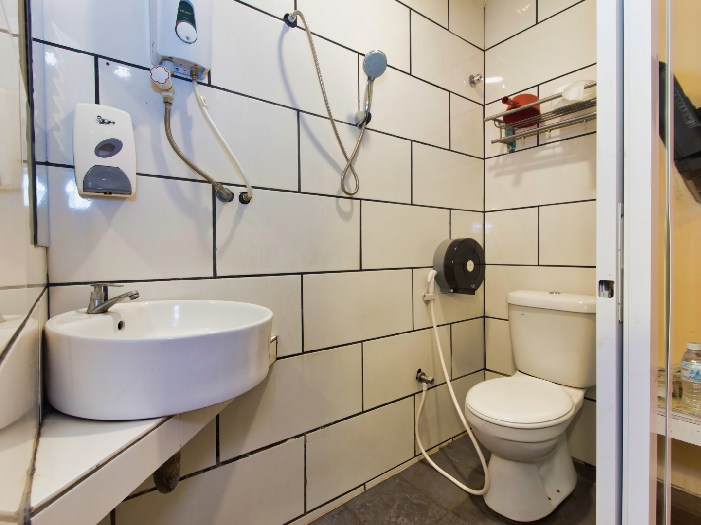 OYO 479 The Green Hotel