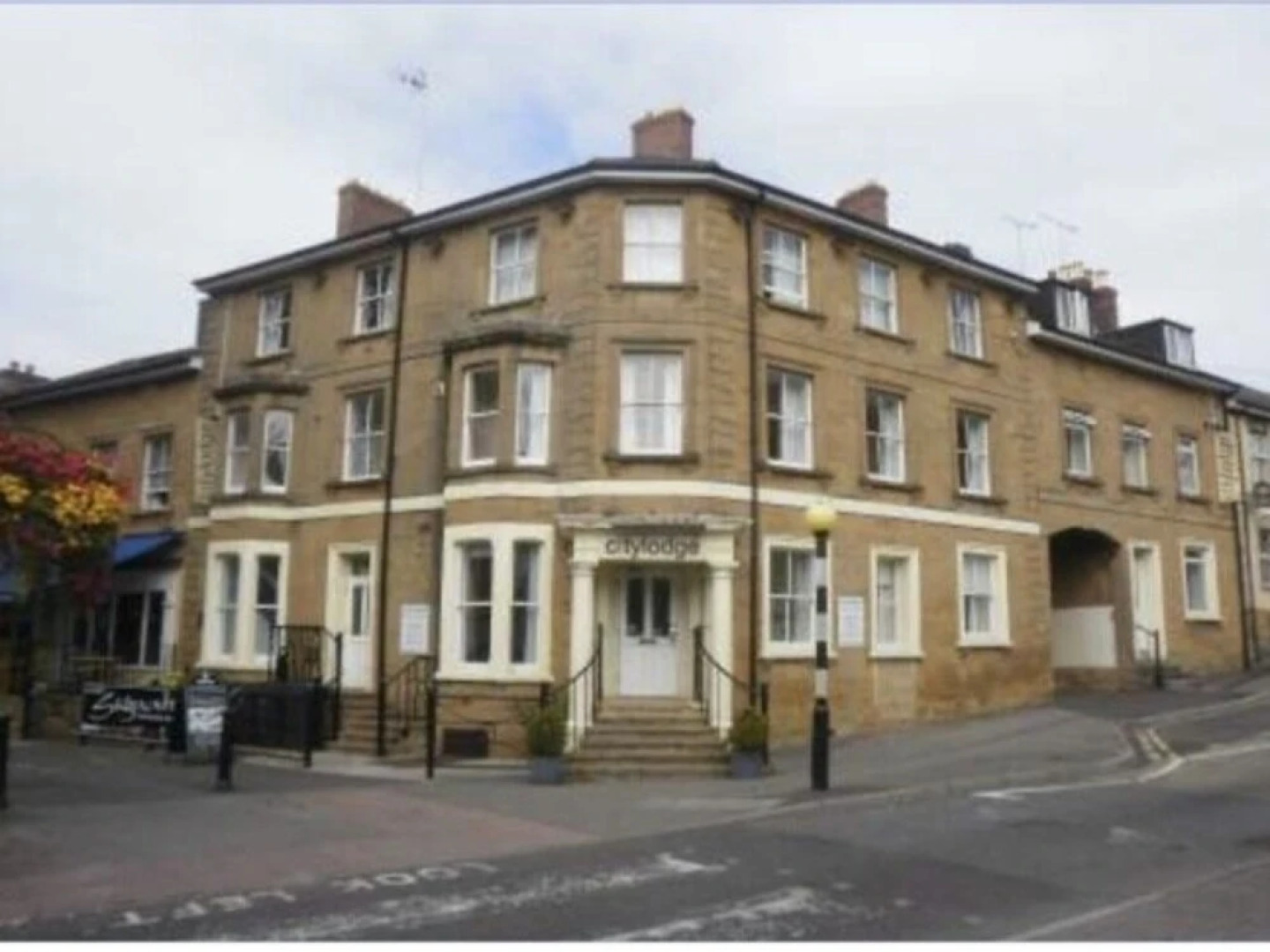 The Terrace Lodge Hotel