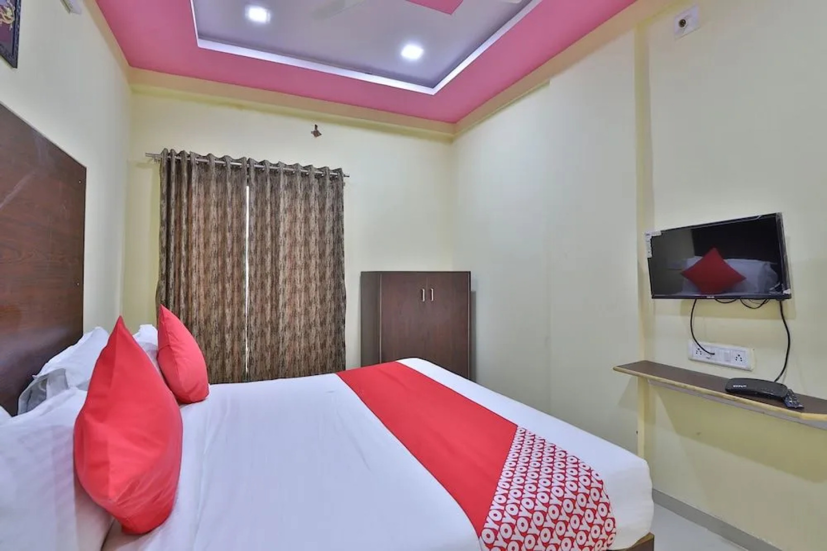 OYO 37477 D K Guest House