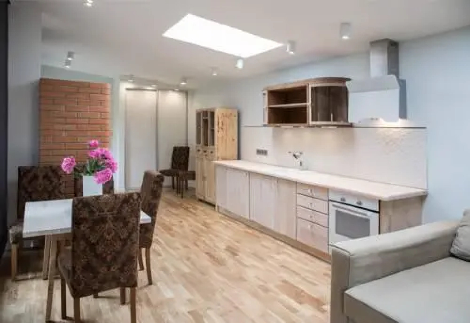 Allika Holiday House