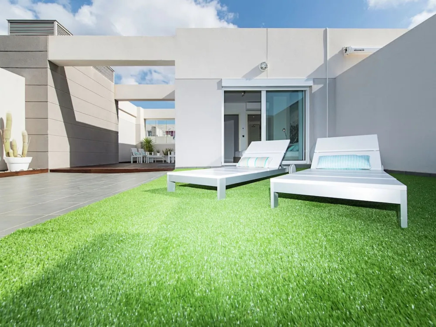 Elegant Apartments With Balcony With sea View in Agaete on Gran Canaria