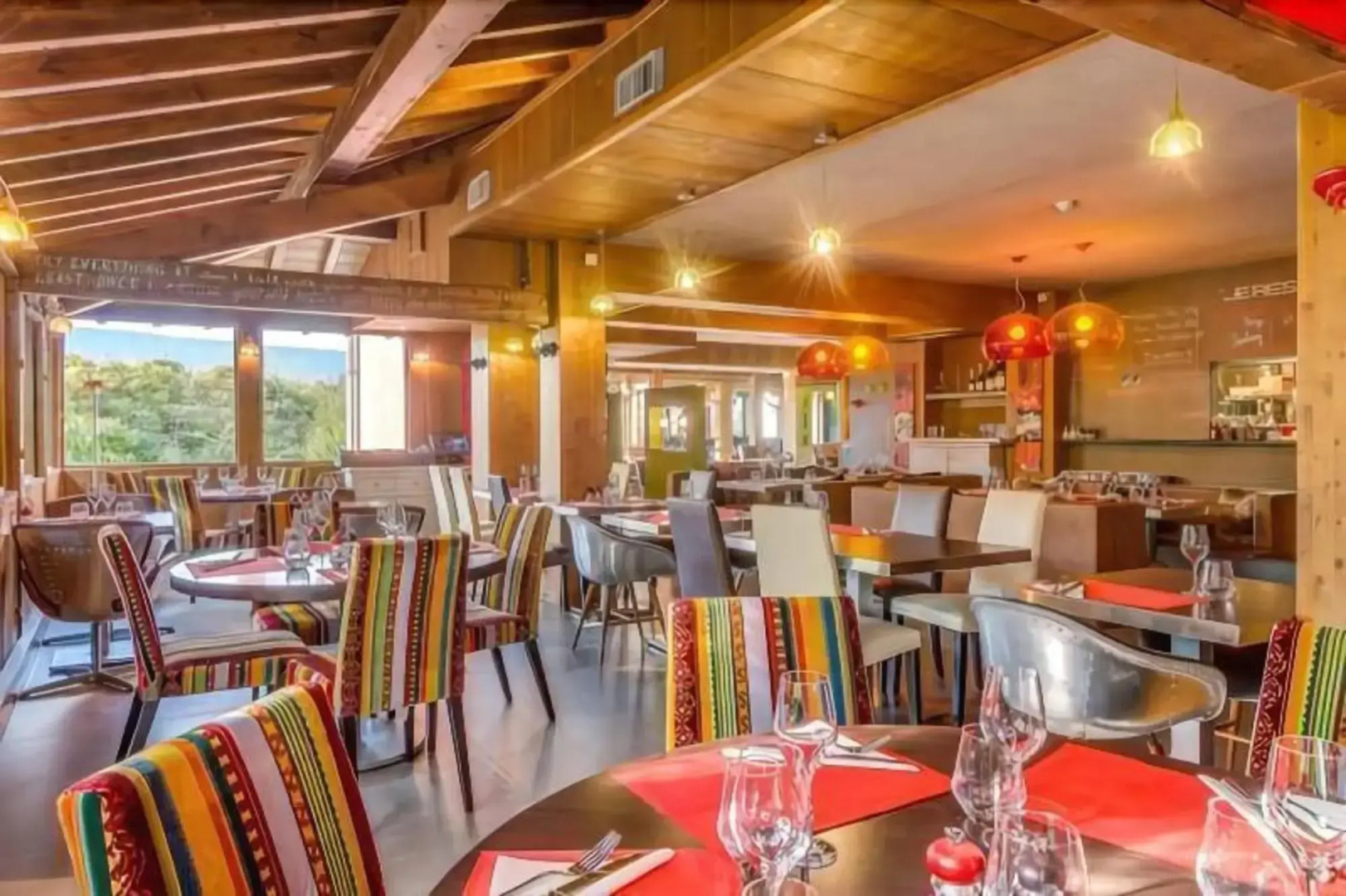 Les Cabanes De La Maison Rouge