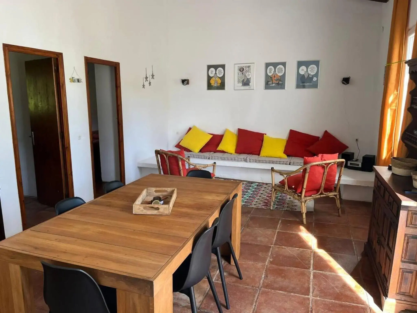 3 bedrooms house with shared pool terrace and wifi at Albinyana