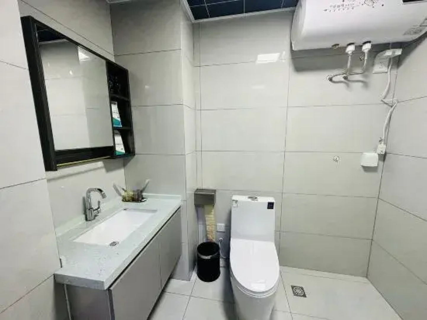 Dongsheng Yujing Homestay (Xinghe North Station Branch)