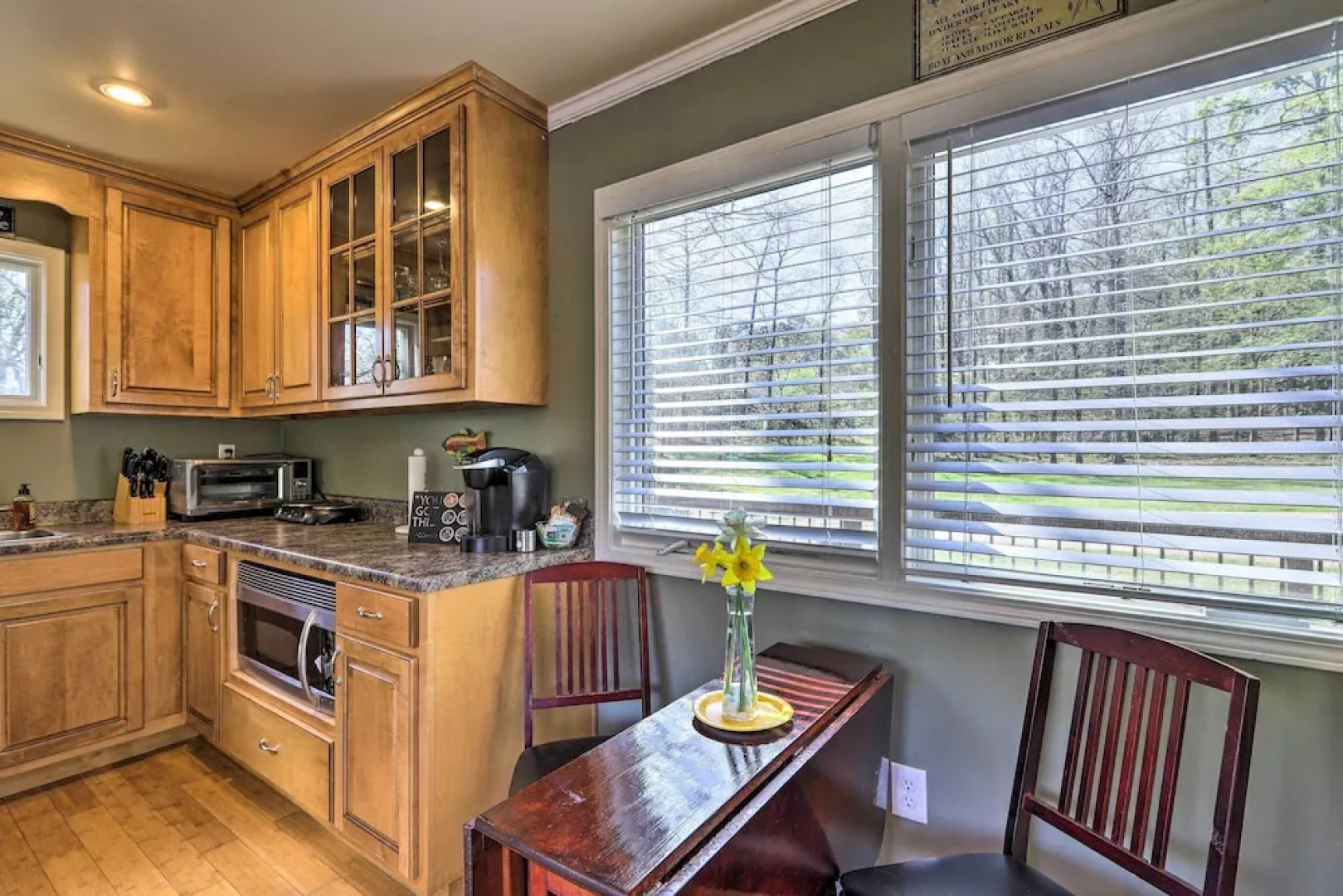 Cozy Creekside Cabin w/ Grill: Fish & Explore!