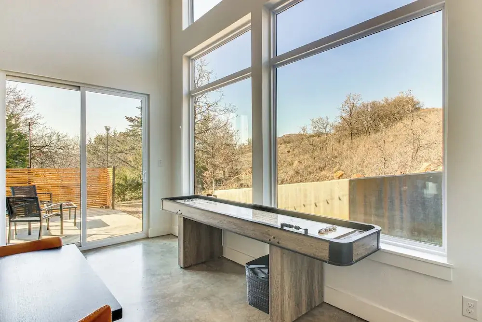 Walk to Lake: Home w/ Game Room in Medicine Park!