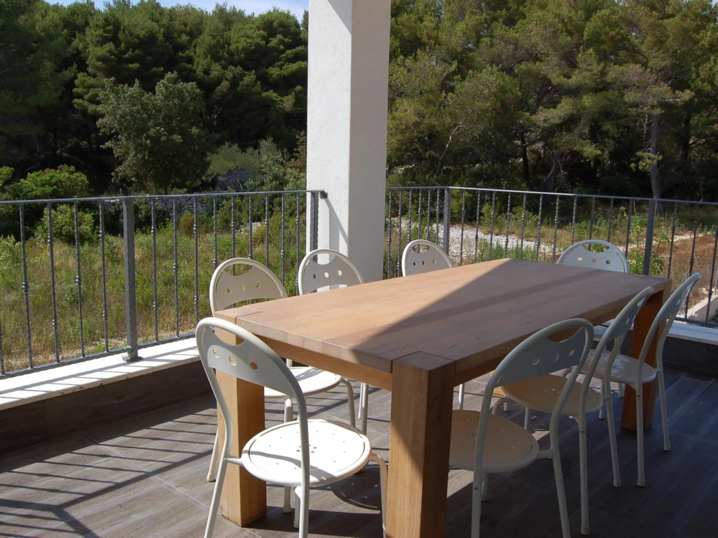 Modern holiday home with terrace,100 m distant from the sea !