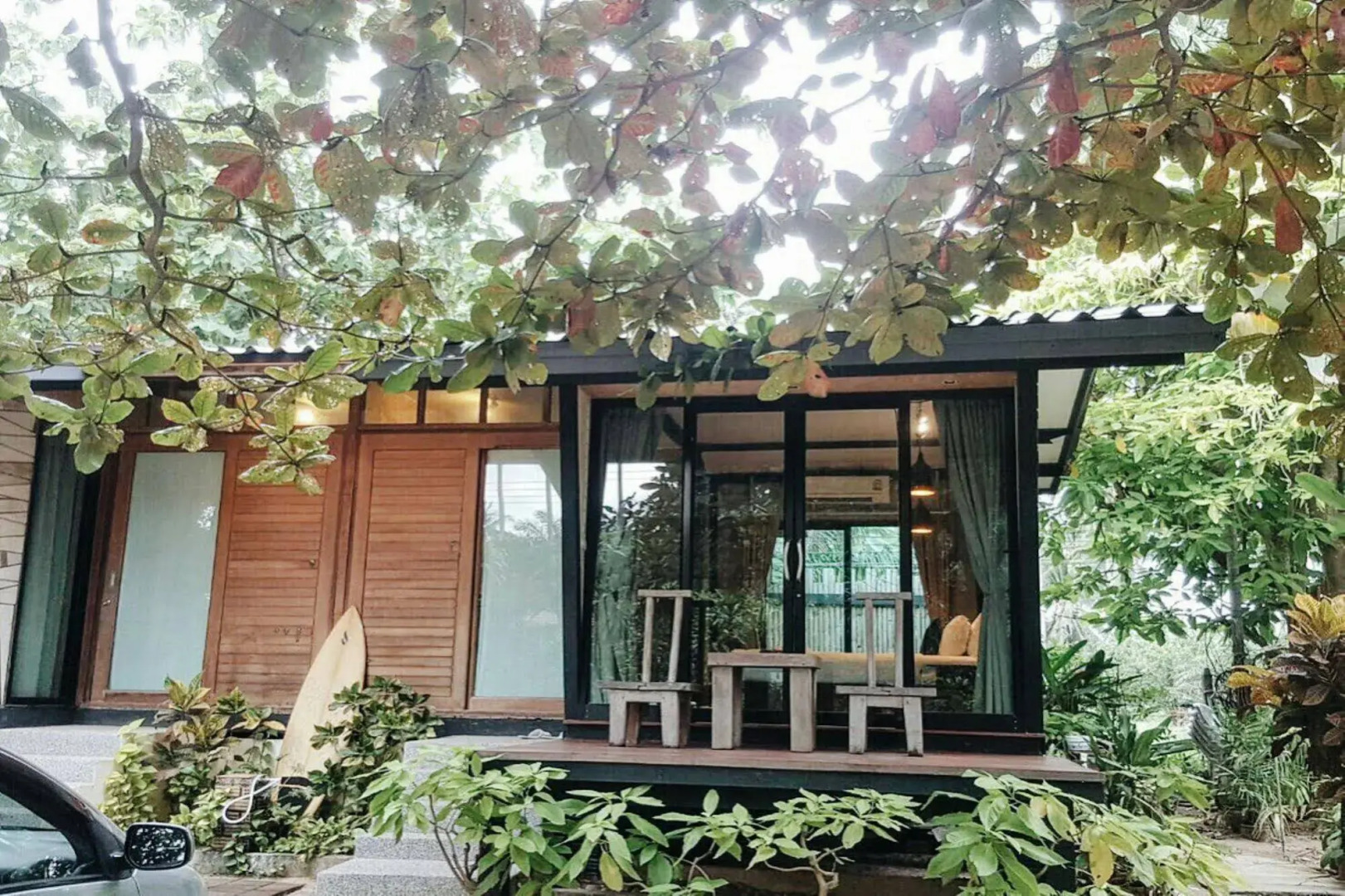 Sichon Cabana Beach Resort