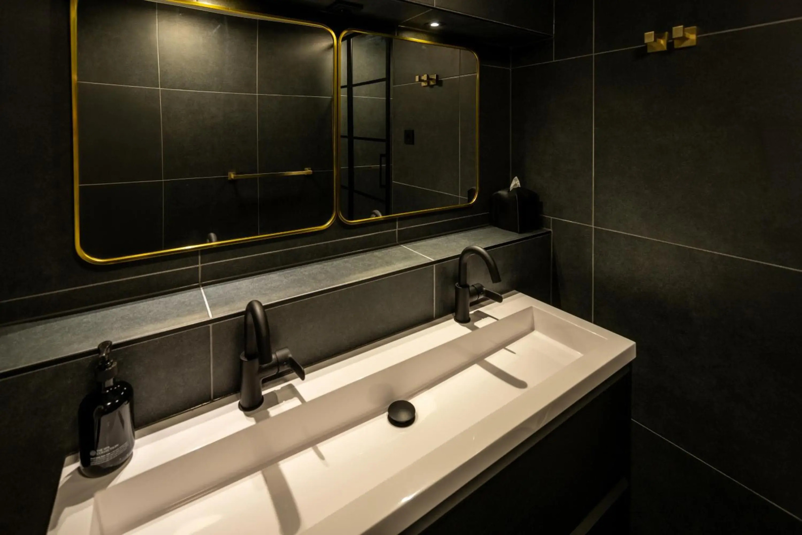 Hotel & Brasserie de Zwaan