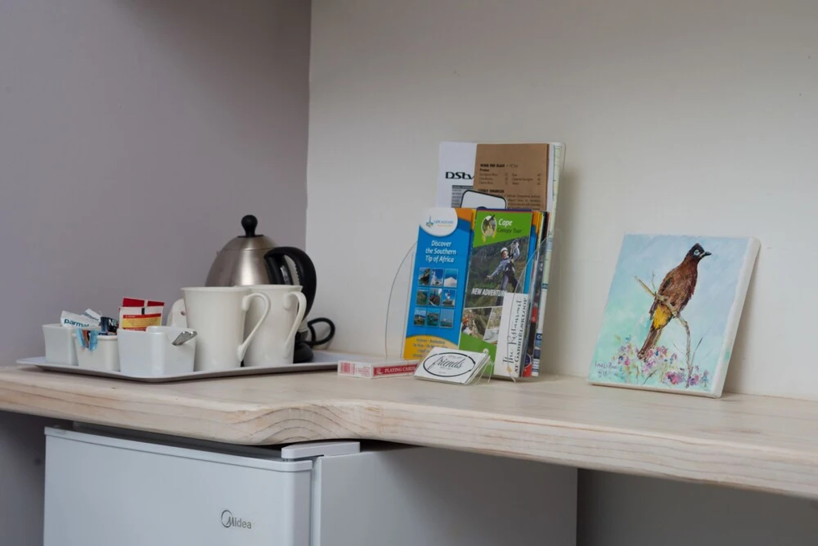 Stay at Friends (Guest house)