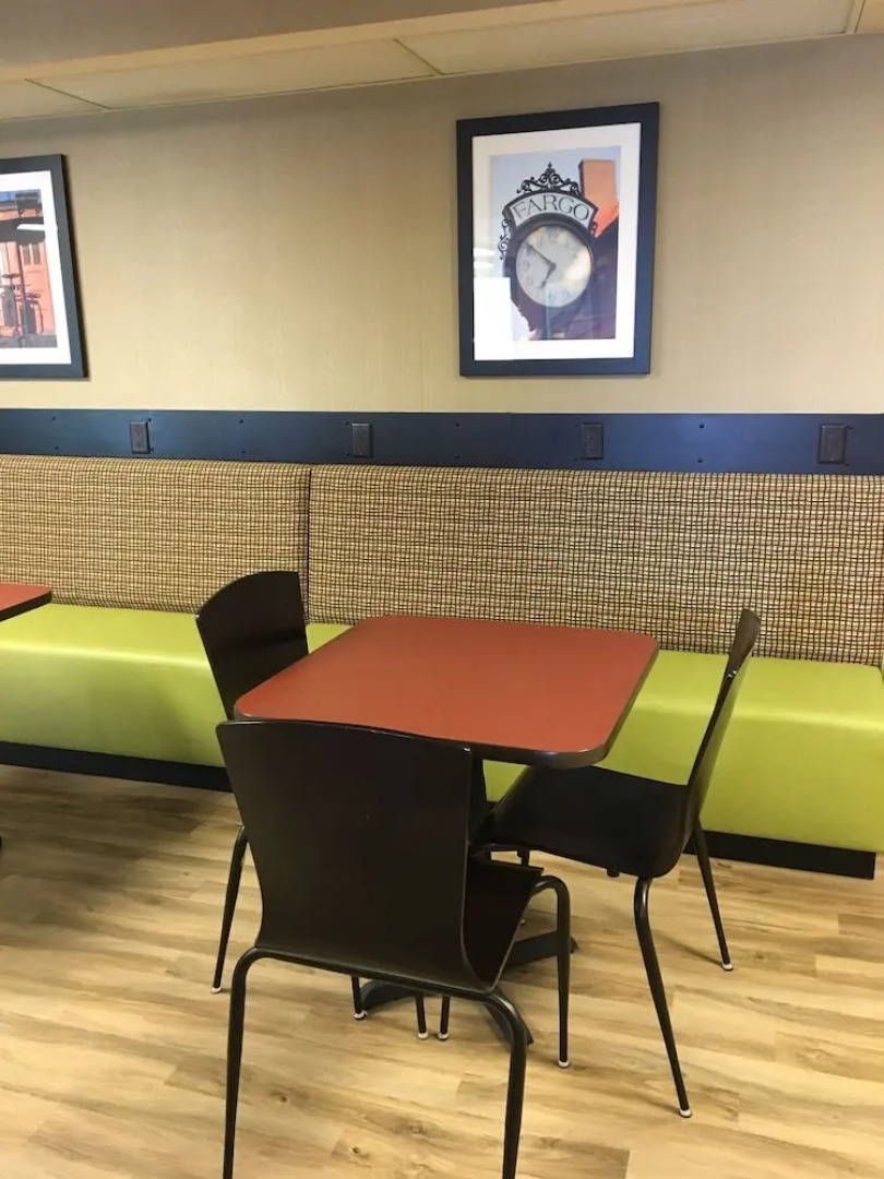 Kelly Inn Fargo North Dakota