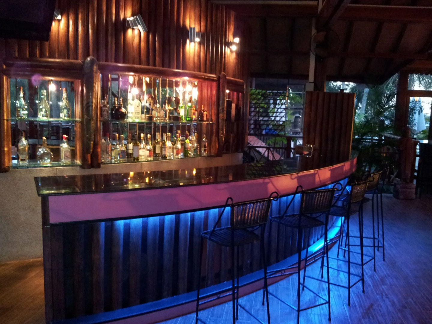 Nataya Roundhouse Coral Bay Resort and Spa