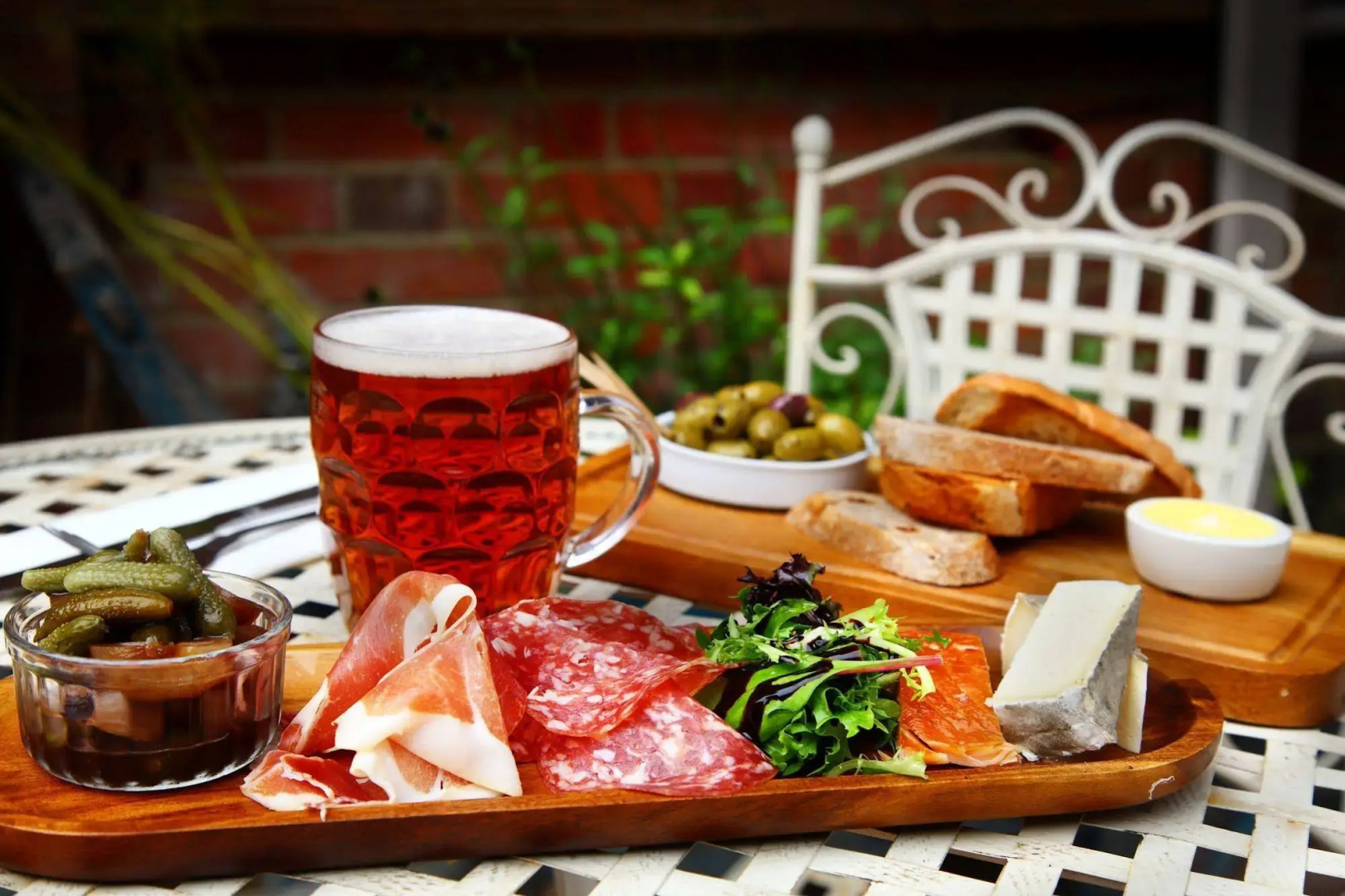 The Plough Inn