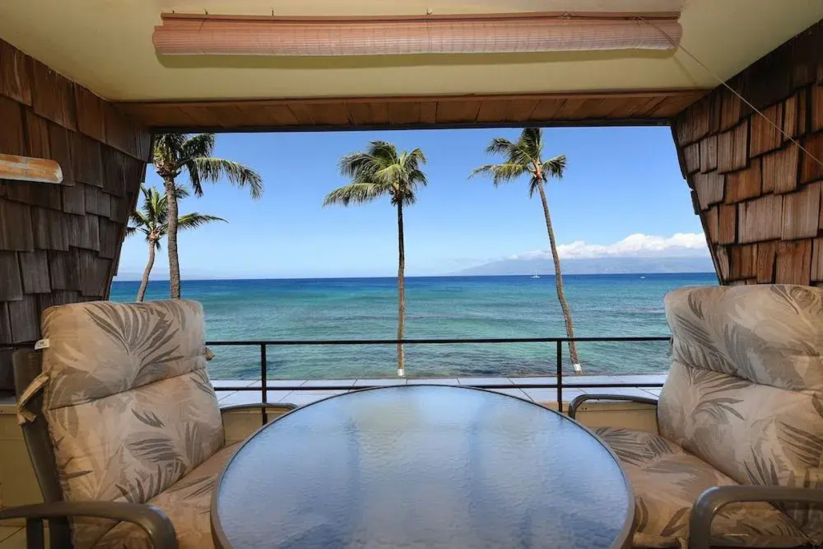 Kulakane 304 by RedAwning