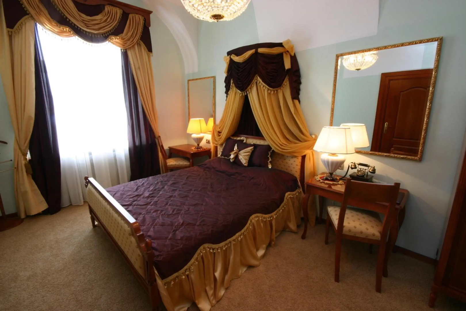 Garni Hotel Leopold I