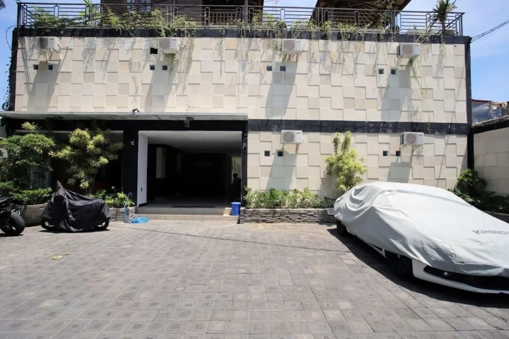 RedDoorz @ Nakula Timur