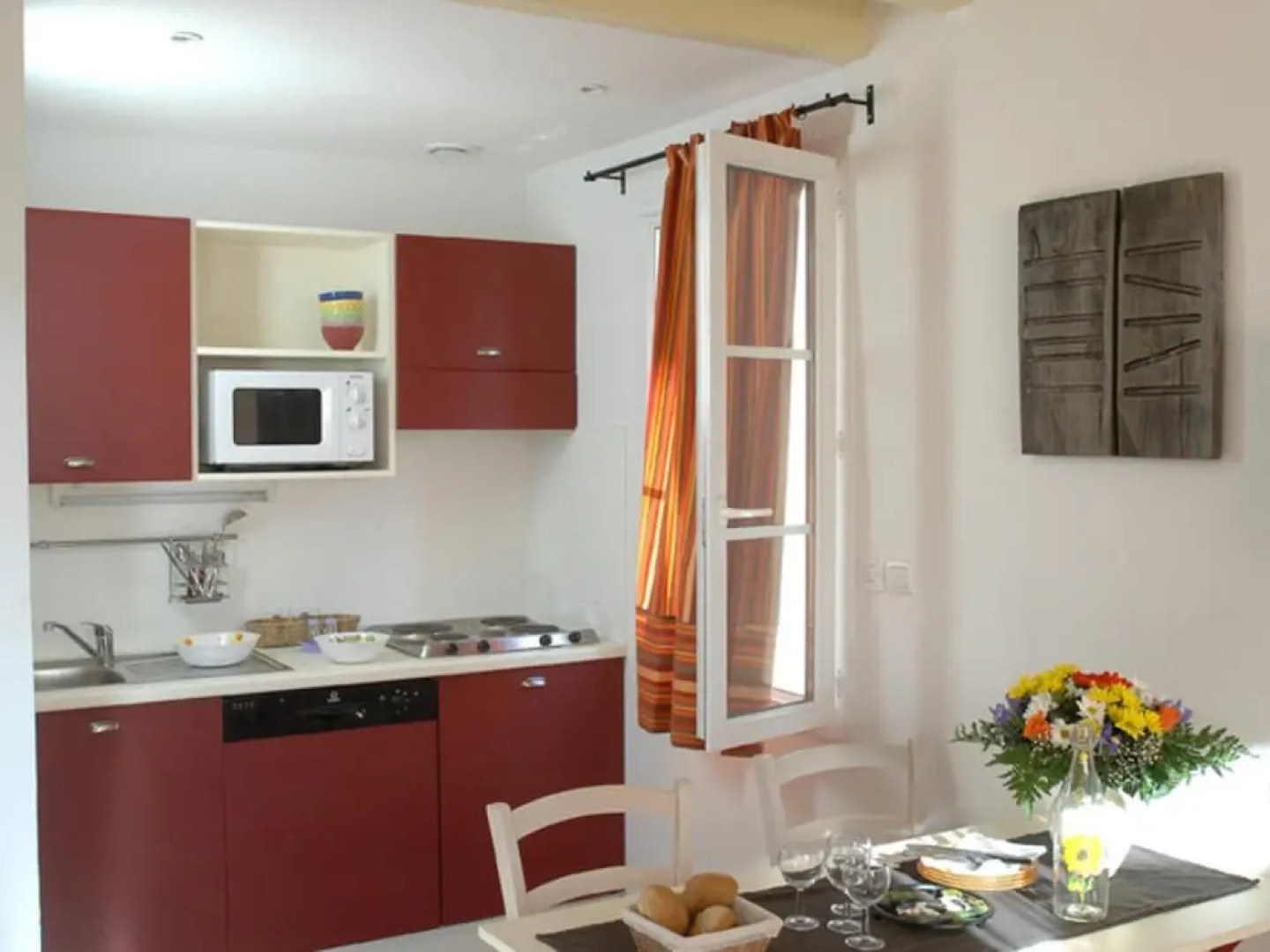 House With one Bedroom in Gallargues-le-montueux, With Pool Access, Furnished Terrace and Wifi - 20 km From the Beach