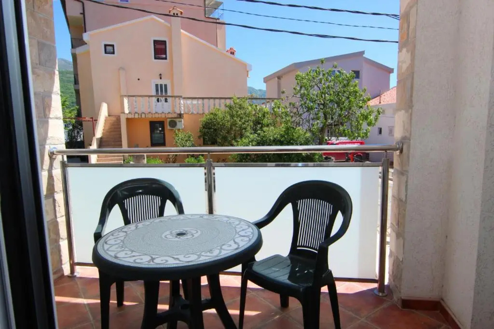 Mila & Aleksandr Apartments