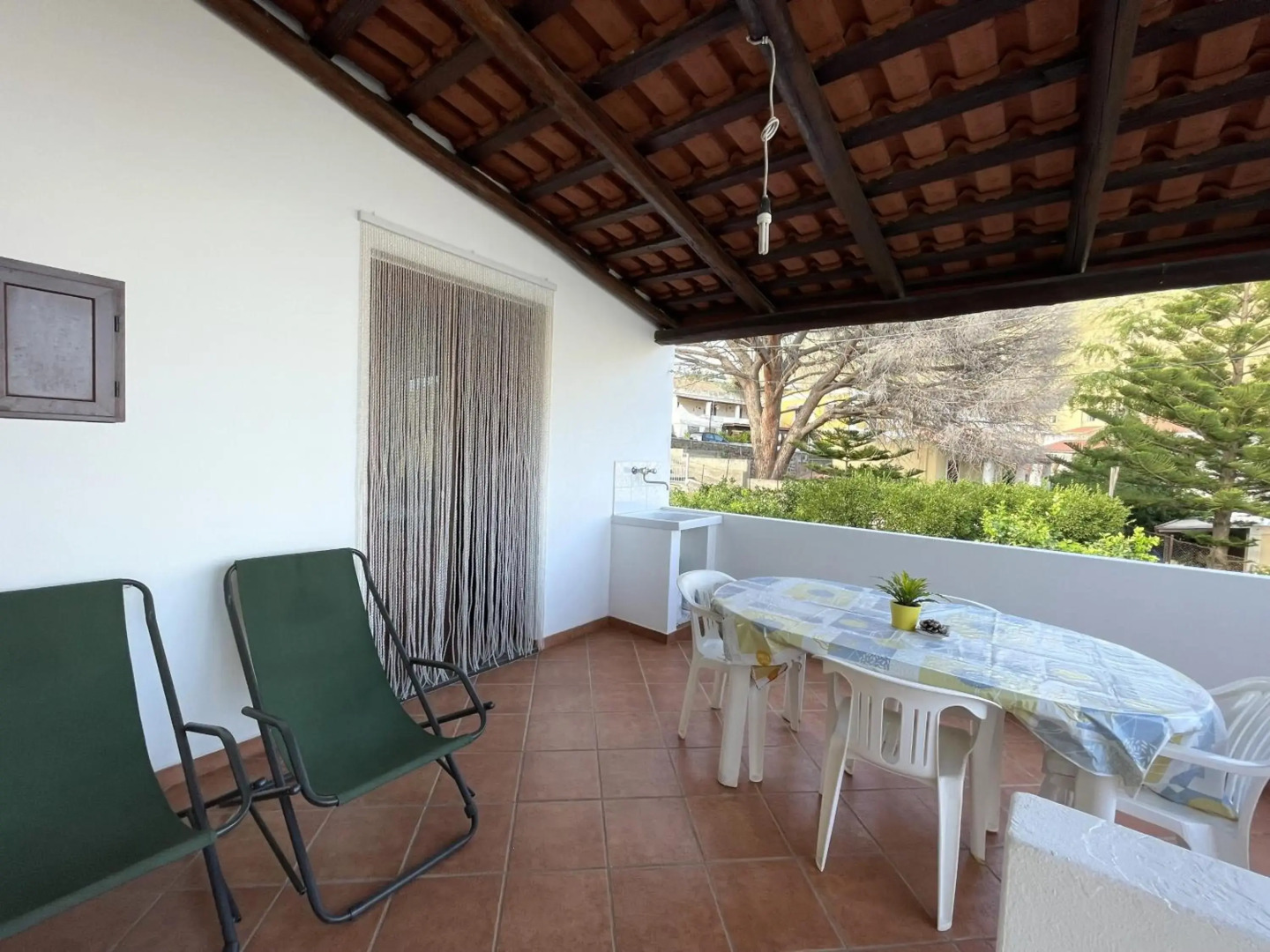 Casa Vittoria - panoramica in centro a Leni, Isola di Salina